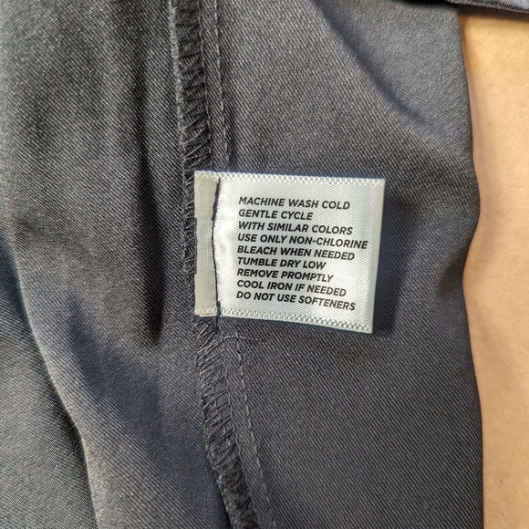 Lady Hagen Shorts (Size 10) - Picture 5 of 9